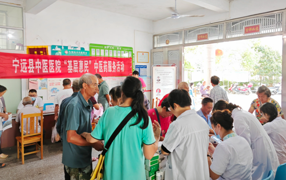 宁远县中医医院：义诊送健康 赤心润桑梓