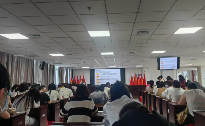 筑牢法律防线 保障护理安全 ——宁远县中医医院开展护士法律知识培训